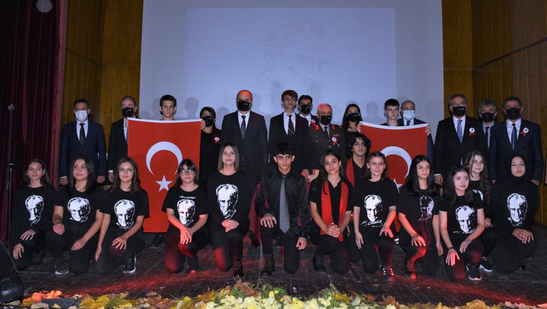 Gazi Mustafa Kemal Atatürk'ün Aramızdan Ayrılışının 83'ncü Yıl Dönümü Kapsamında Program Düzenlendi.