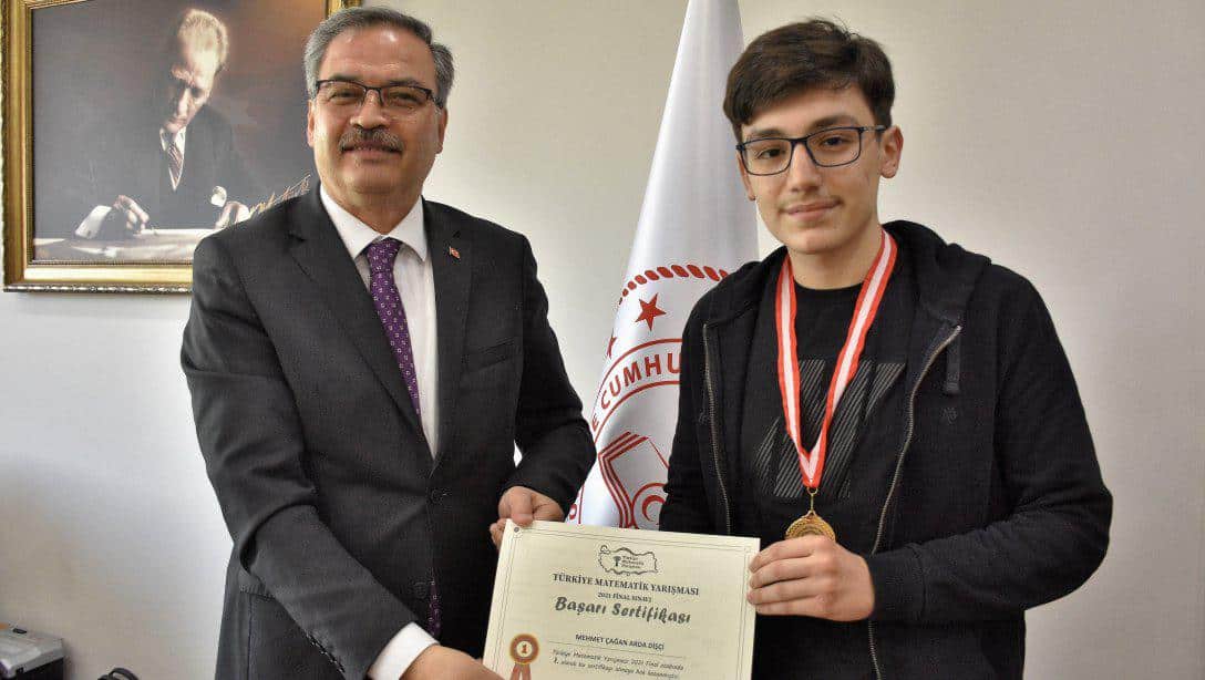 Türkiye Matematik Yarışması 2021 Şampiyonu Edirne'mizden.