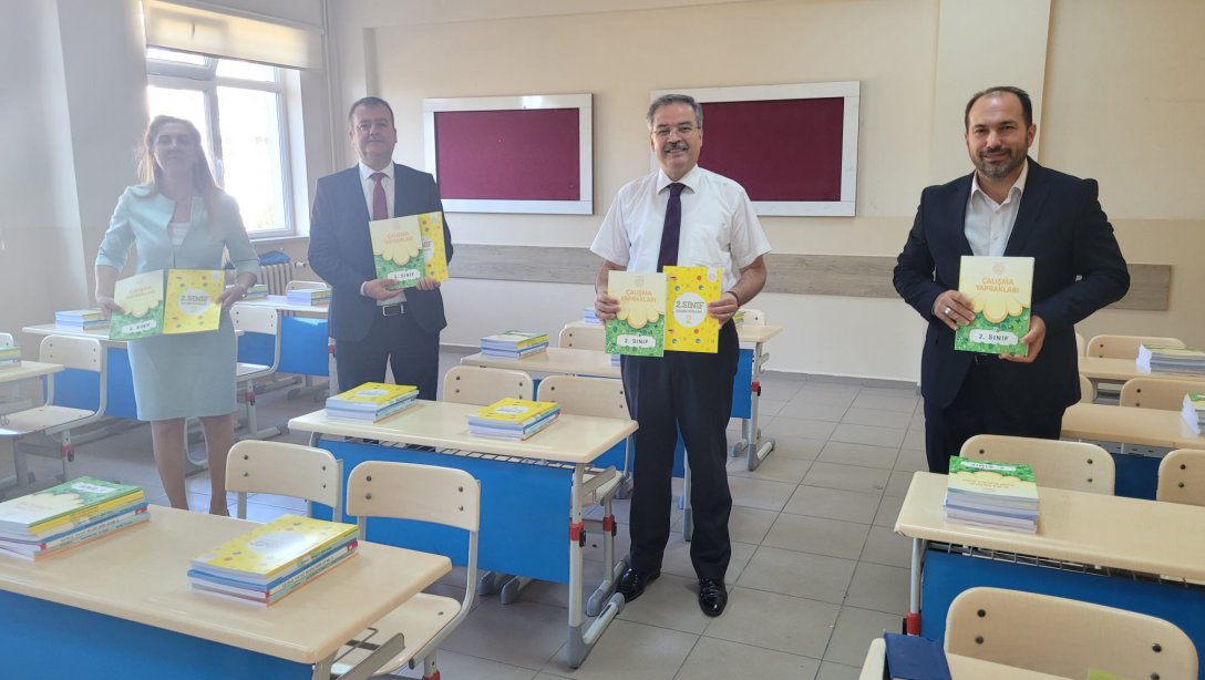 İl Millî Eğitim Müdürümüz Sayın Dr. Önder Arpacı, Havsa İlçemizde Bulunan Okullarımızı Ziyaret Etti.