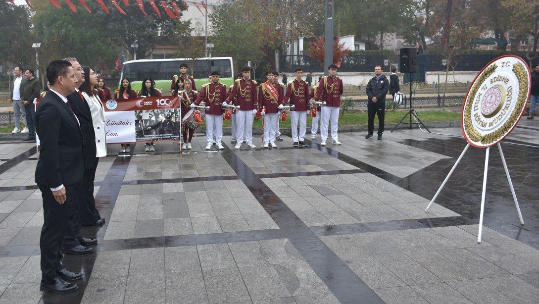 24 Kasım Öğretmenler Günü Kapsamında Anıt Önünde Çelenk Sunma Töreni Düzenlendi.