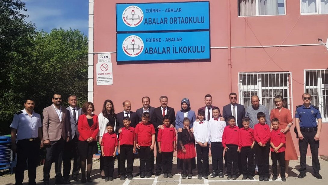 İl Millî Eğitim Müdürümüz Sayın Dr. Önder Arpacı'nın Katılımıyla Havsa İlçesi Abalar İlkokulu ve Ortaokulu Sanat Koridorunun Açılışı Gerçekleştirildi.