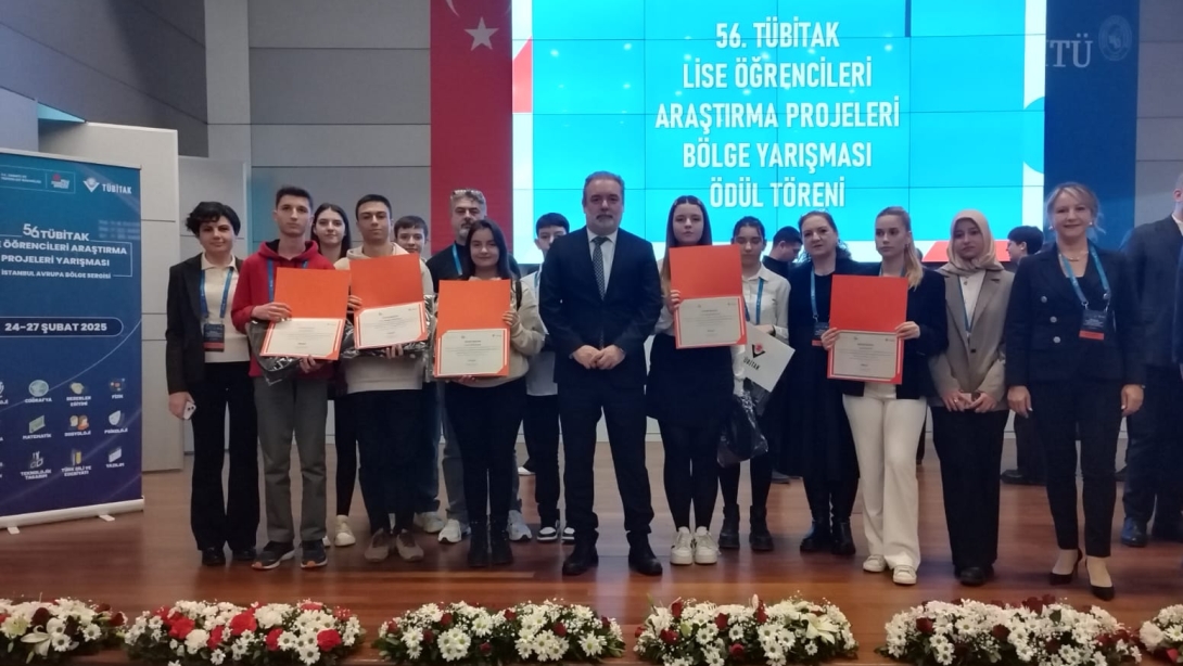 TÜBİTAK 2204-A Lise Öğrencileri Araştırma Projeleri Yarışması İstanbul Avrupa Bölge Finali Sergisi'ne Katılan Okullarımız Başarılı Dereceler Elde Ettiler.