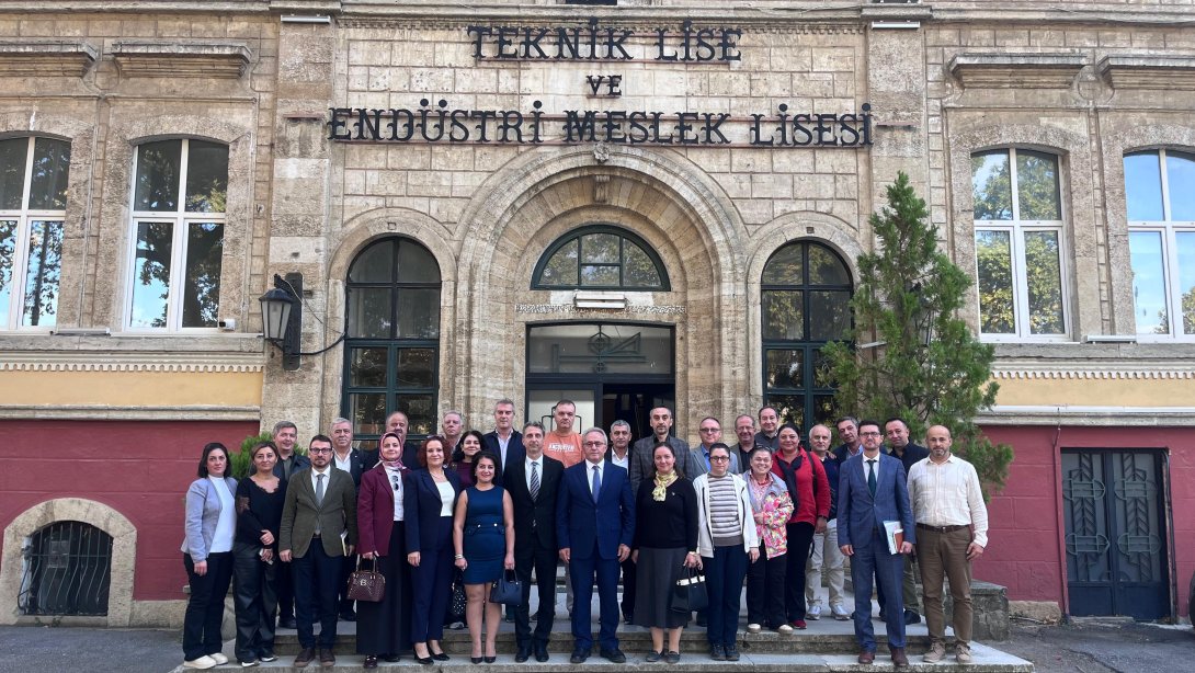 Mesleki ve Teknik Eğitim Kurumları Müdürleri Toplantısı Gerçekleştirildi